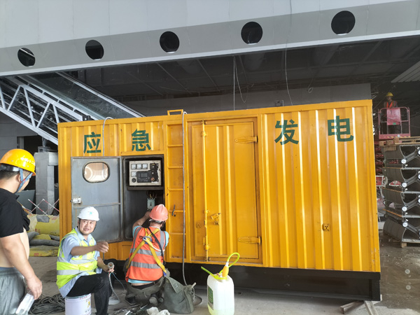 黄州怎样判断空气滤清器是否需要更换？