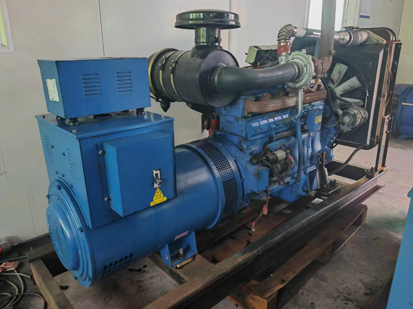 黄州100kW柴油发电机组使用多级机油有哪些优缺点？